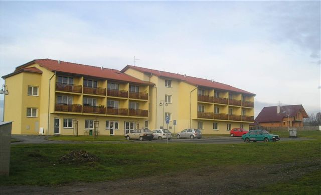 Dům s pečovatelskou službou kladruby